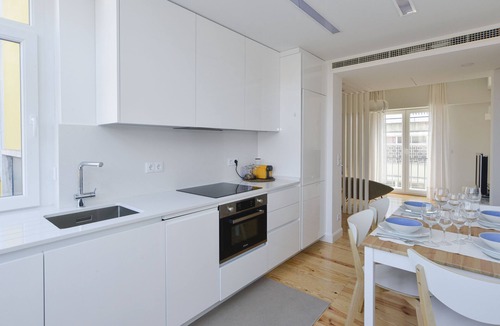 Socorro Apartment | Modern Apartment on the Highest Hill in Lisbon