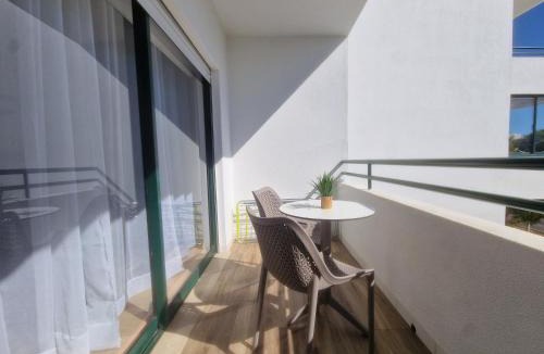 Cavacos Apartment | Modern Beach Apartment - Avenida Mar 1 - 150 mts da praia