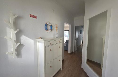 Cavacos Apartment | Modern Beach Apartment - Avenida Mar 1 - 150 mts da praia