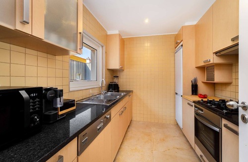 Encarnacao Apartment | Modern Flat in Central Lisbon
