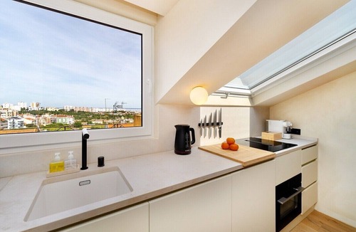 Beato Apartment | Modern Studio for Easy Everyday Living
