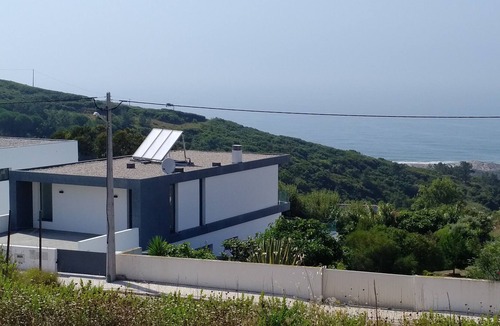 Famalicao Villa | Modern villa for up to 8 people with beautiful sea view in Portuguese Silver Coast