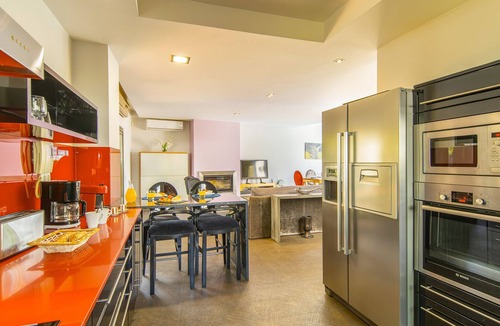 Albufeira Villa | Modern villa with private pool and BBQ