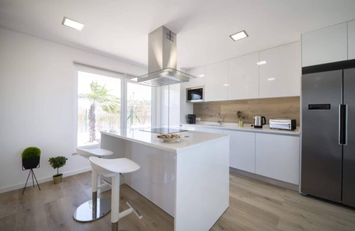 Grandola Villa | Monte Calmaria by Estilo Lusitano, with private pool and Jacuzzi