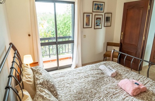 Pechao House | Monte JB-Monte João Moleiro, a large and welcoming space where nature rules.