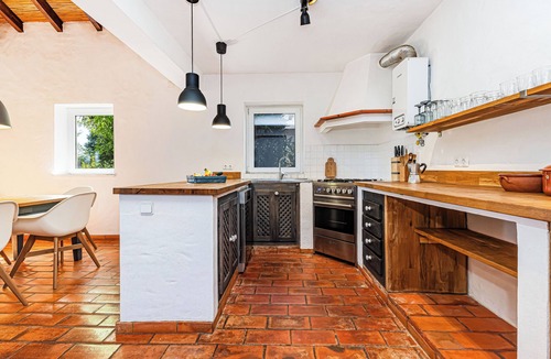 Reliquias Cottage | Monte Labarito - Casa Petra - Country House 30' away from the beach.