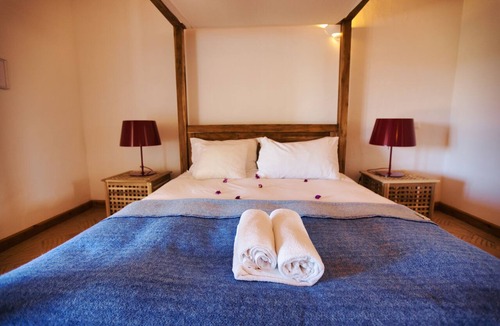 Aljezur Bed & Breakfast | Monte Velho Retreat Centre
