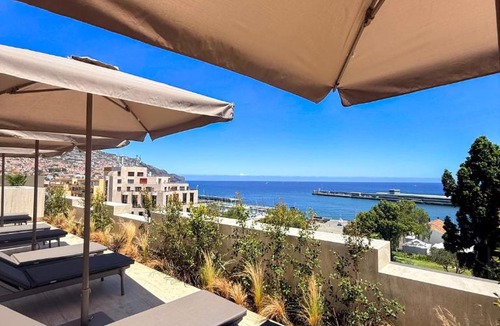 Se Hotel | Moon & Sun Funchal