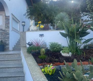 Belinho House | Moradia Com Piscina T4