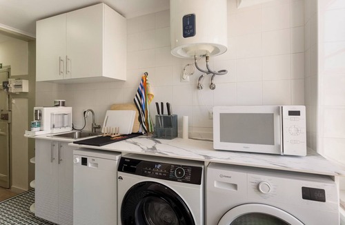 Pena Apartment | Mouraria Charm – 1BR Apartment