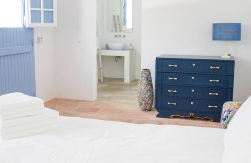Evora Cottage | My Hill