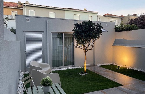 Vilarinha House | MyStay Porto Urban Park