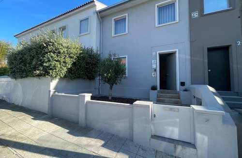 Vilarinha House | MyStay Porto Urban Park