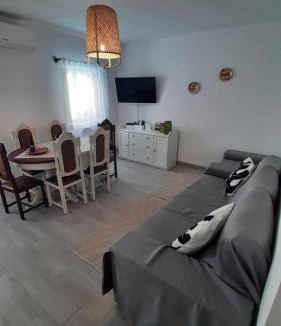 Mourao House | Não te vou esquecer Aldeia da Luz!