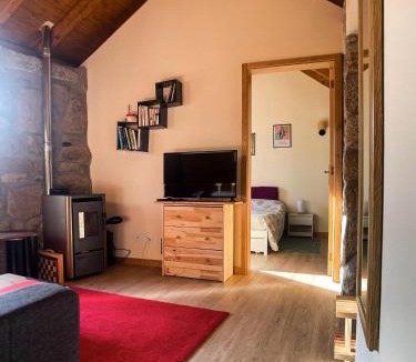 Sande House | Nascente-Stone House in the Douro Valley