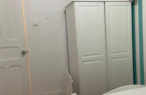 Santo Antonio House | Nautic M1 R2 - Classy & Cozy Double Room with Shared Bathroom in Marques Pombal