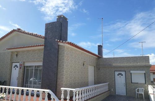 Nazare Villa | Nazaré Villa North Wave