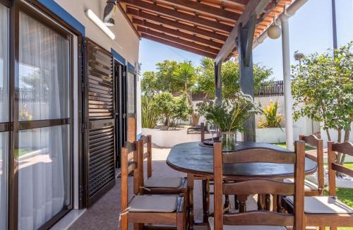 Carvalhal Villa | Nest by the Lagoa, Carvalhal