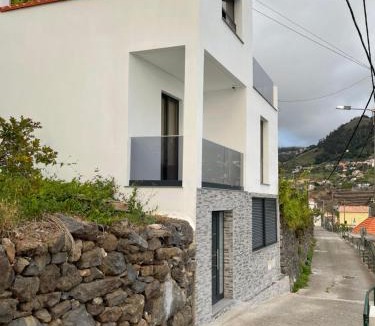Campanario House | Neves GuestLoft