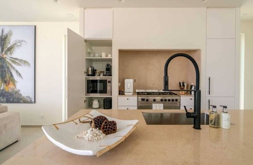 Aldeia Condo | New Sea View Villa, Heated Pool,Rooftop Jacuzzi