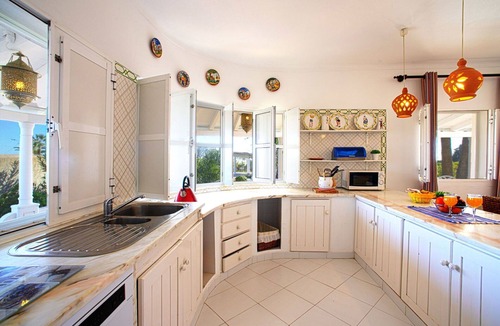 Luz de Tavira House | Nice apartment in villa for 6 guests with WIFI, pool, TV and terrace