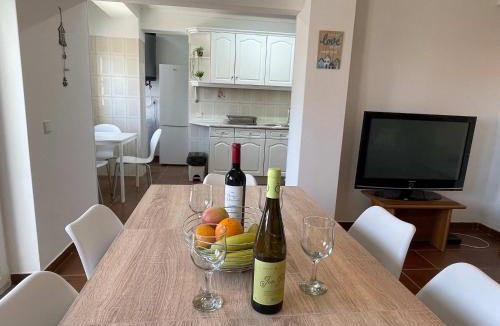 Sao Bernardino Apartment | Nice Beach Apartment with Sea View Terrace