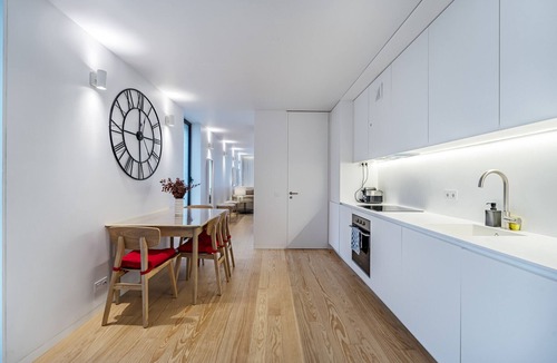Centro / Baixa Ski Chalet | Nomad's Lux - 2BDR Almada Private Porto