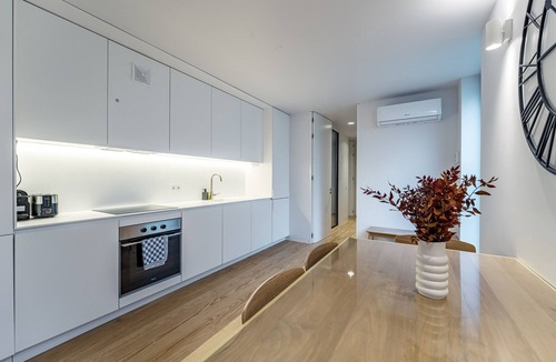 Centro / Baixa Ski Chalet | Nomad's Lux - 2BDR Almada Private Porto