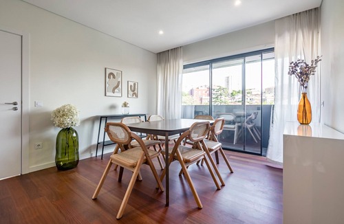 Bonfim Apartment | Nomads Lux - 2BDR Parking Flores Porto