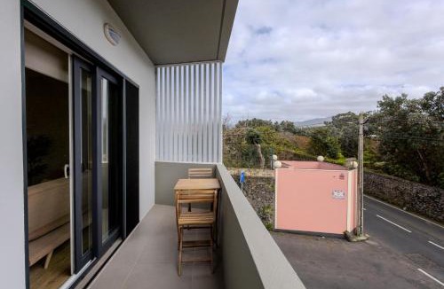 Rabo de Peixe Apartment | Nono Guest House