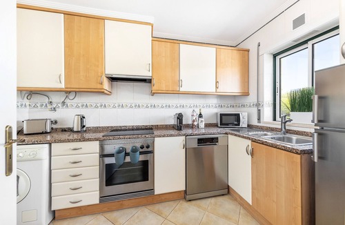 Correeira Apartment | Nuances do Oceano OCV - Pool and parking