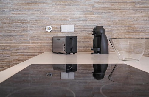Penha de Franca Apartment | Nutmeg White Apartment, Lift, Wifi, Terrace