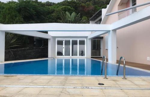 Capelo Apartment | Ocean T1 Vista Mar e Piscina em Varadouro Faial