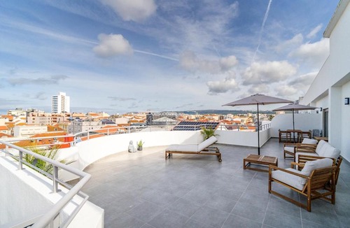 Figueira da Foz Apartment | Ocean View Penthouse Studio with 70m2 PrivateTerrace