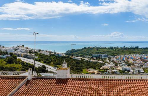 Patio Apartment | Ocean View Studio High-Speed Wi-Fi