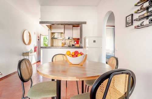 Ameijeira Apartment | Ocean View Walk to Beach Pool Lagos 64