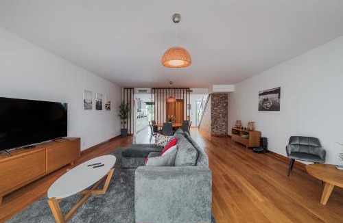 Carvalhal House | Ocean Village Eden
