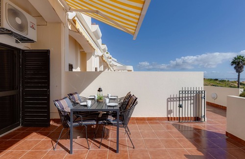 Ameijeira Apartment | Oceanfront apart with stunning views over Dona Ana beach