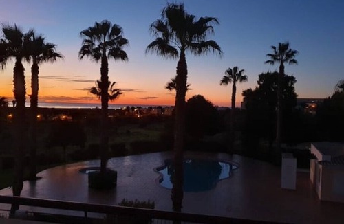Albardeira Villa | Oceanfront Paradise
