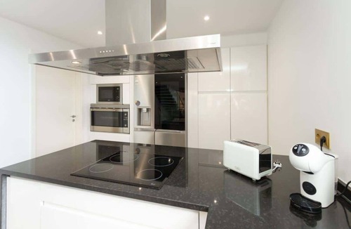 Santa Maria Maior House | Oceanfront Villa w/Pool, Game Room Near Funchal