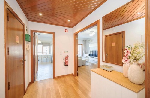 Odivelas Apartment | Odivelas Premium By Hosty