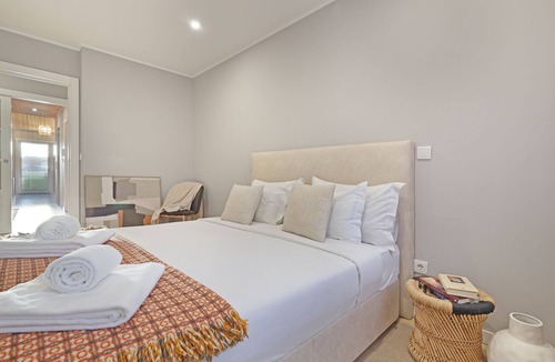 Paranhos Apartment | ON Apartments - Family - Free Parking & Pet Friendly