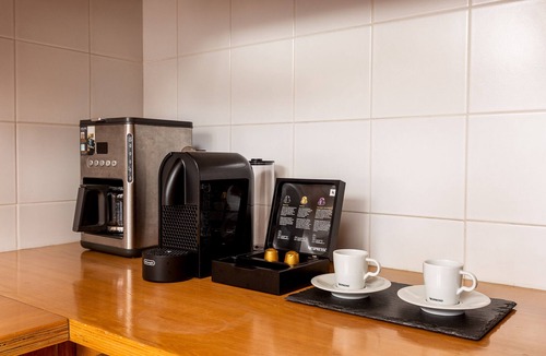 Centro / Baixa Apartment | One Bedroom Ap for 3 in Clérigos Tower