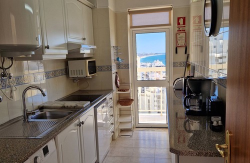 Armacao de Pera Apartment | Only a few meters to the beach and the pedestrian promenade, WLAN, AC