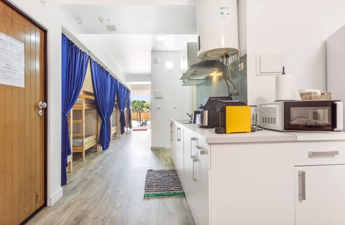 Mafra Villa | Open-space Hostel for Groups – Near Ericeira and Mafra