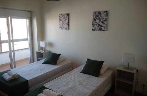 Parque das Nacoes Apartment | Oriente DNA Studios V