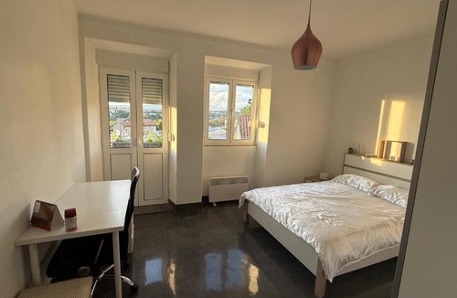 Ovoa House | Os Lopes Alojamento Local
