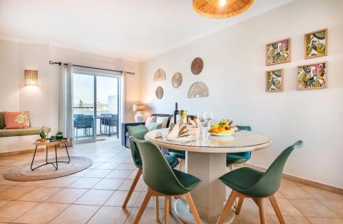 Alpouvar Apartment | Our House in Clube Albufeira