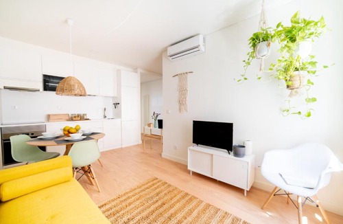 Santo Condestavel Apartment | Ourique Prime Apartments