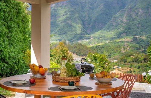 Sao Vicente Villa | OurMadeira - Casa Hortensia